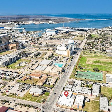 Pink Flamingo Studio Apartment Galveston Extérieur photo