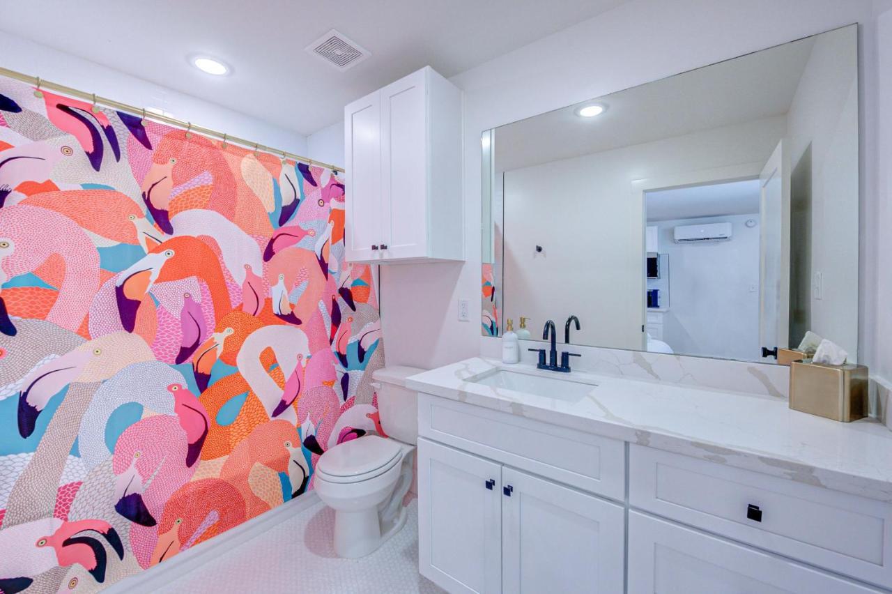Pink Flamingo Studio Apartment Galveston Extérieur photo