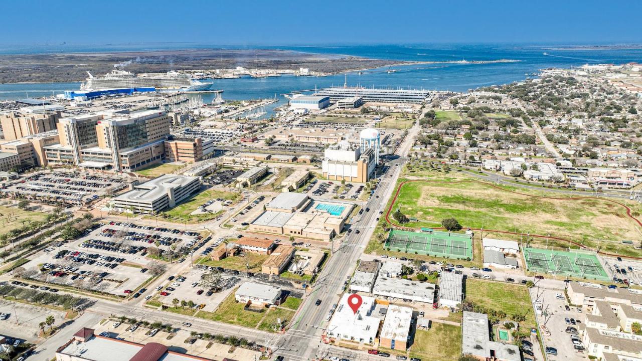 Pink Flamingo Studio Apartment Galveston Extérieur photo